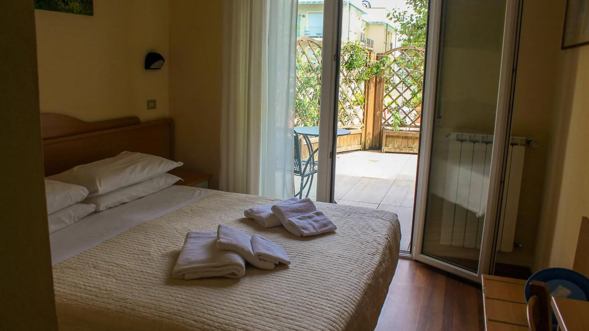 ***  Pet Hotel Virginia - Hotel Per Cani Rimini Italy